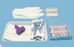 Sterile Dressing Pack with Tray Force Clamp